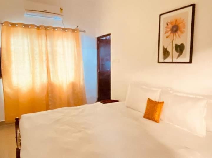 Fortis Rooms Kochi エクステリア 写真